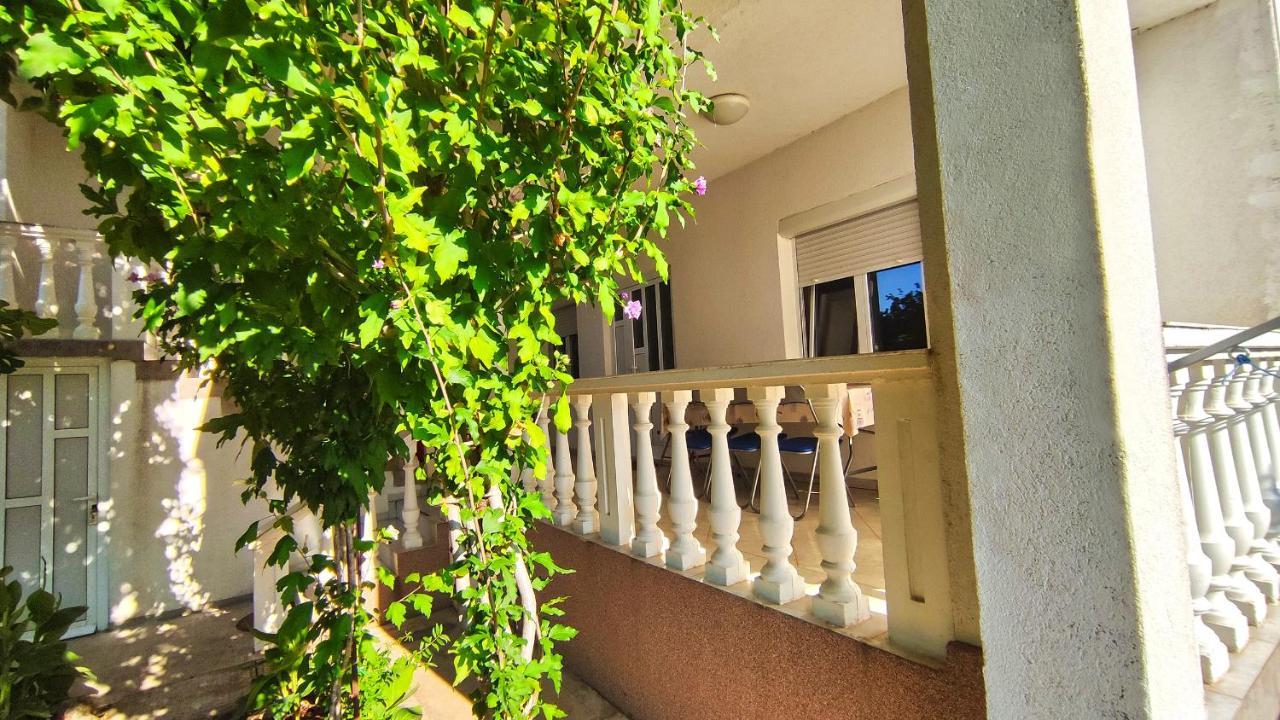 Apartment Amigo Seline Buitenkant foto