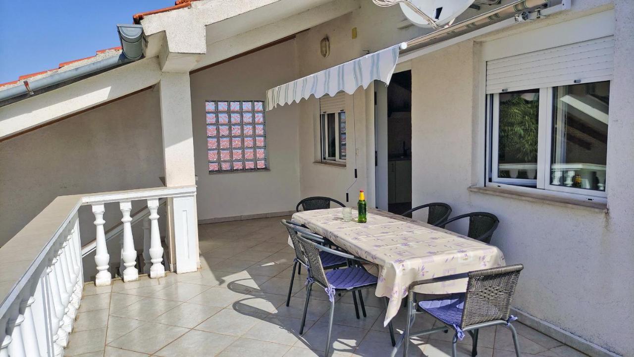 Apartment Amigo Seline Buitenkant foto