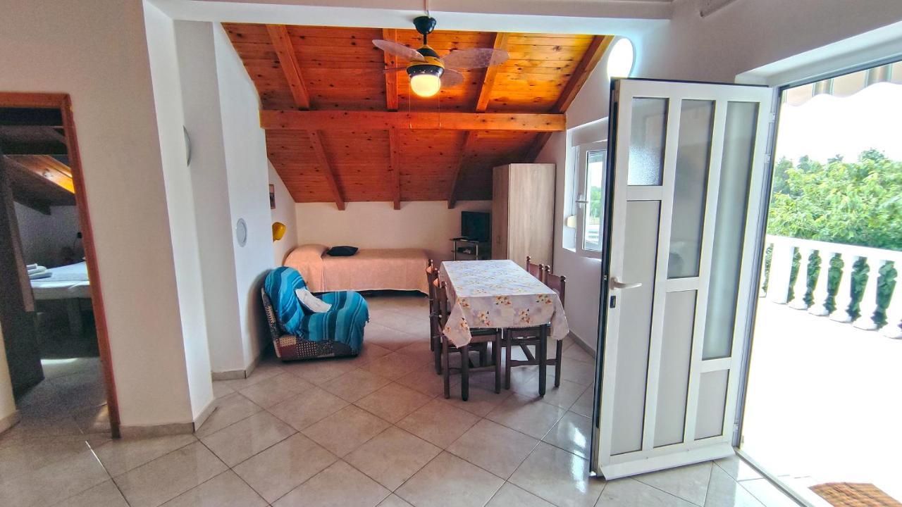 Apartment Amigo Seline Buitenkant foto